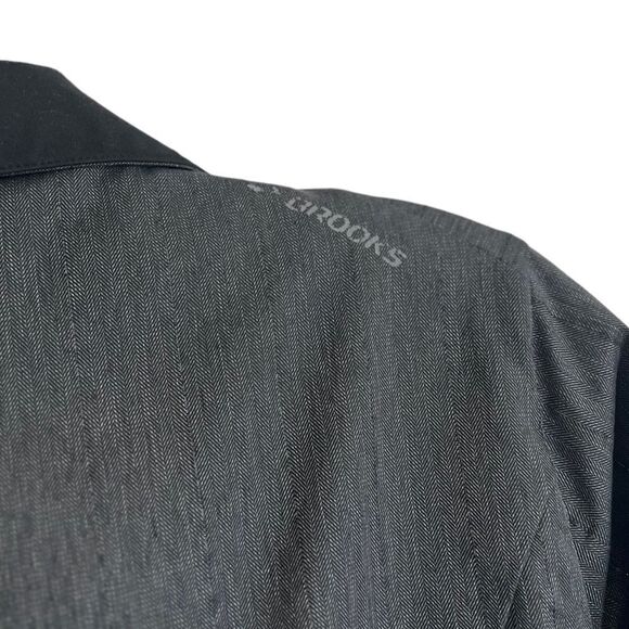 Brooks Women's Pure Project Running Jacket Gray Reflective Zip Front Sz Med - Picture 5 of 7